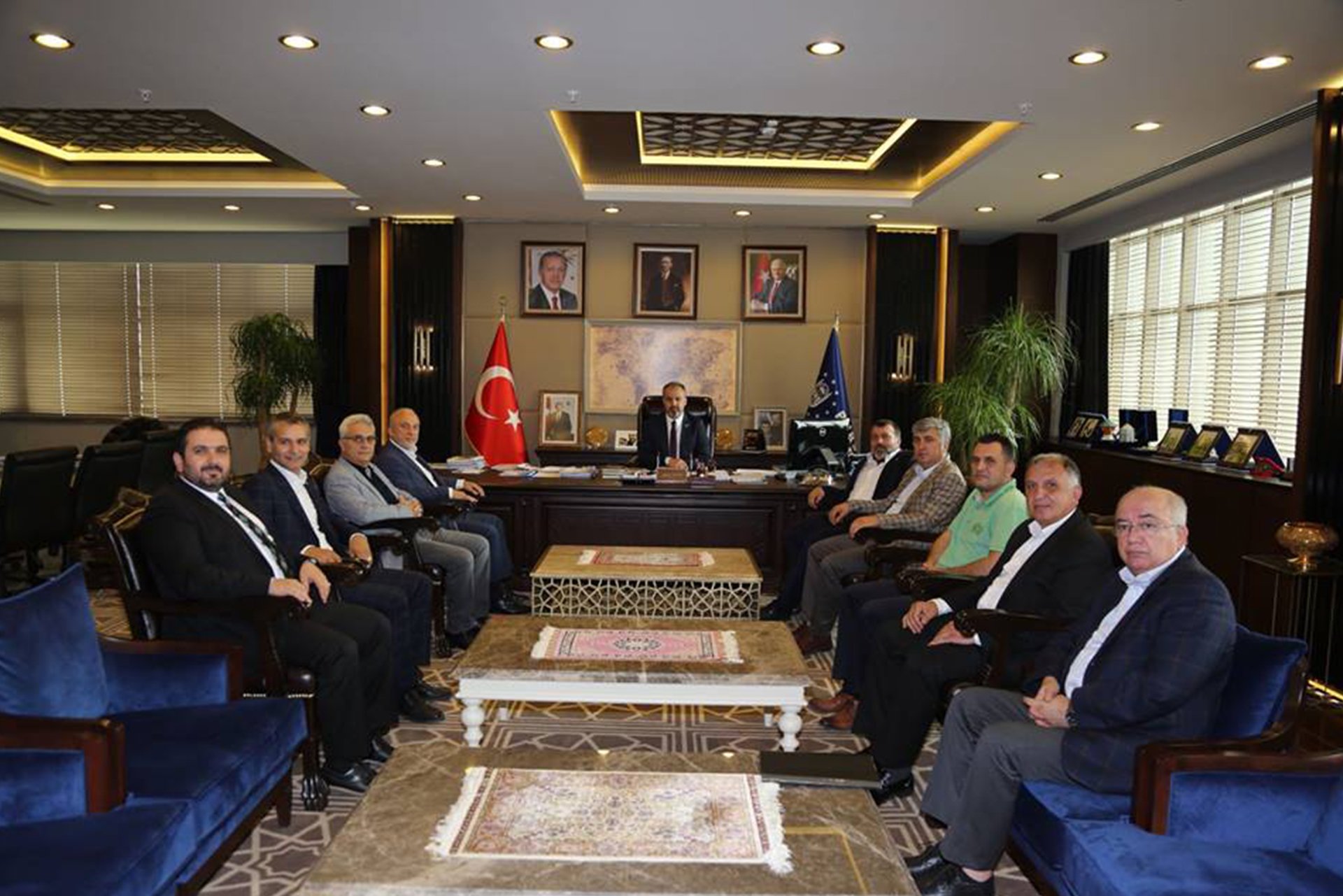 Alinur Aktaş İle Bir Araya Geldik